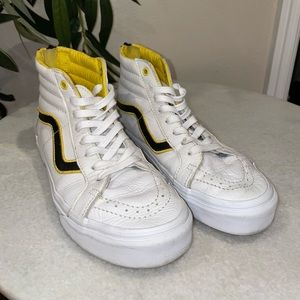 EXCLUSIVE Vans Family 1966 Sk8-Hi Zipper w/ Laces and Bottom Sole Logo